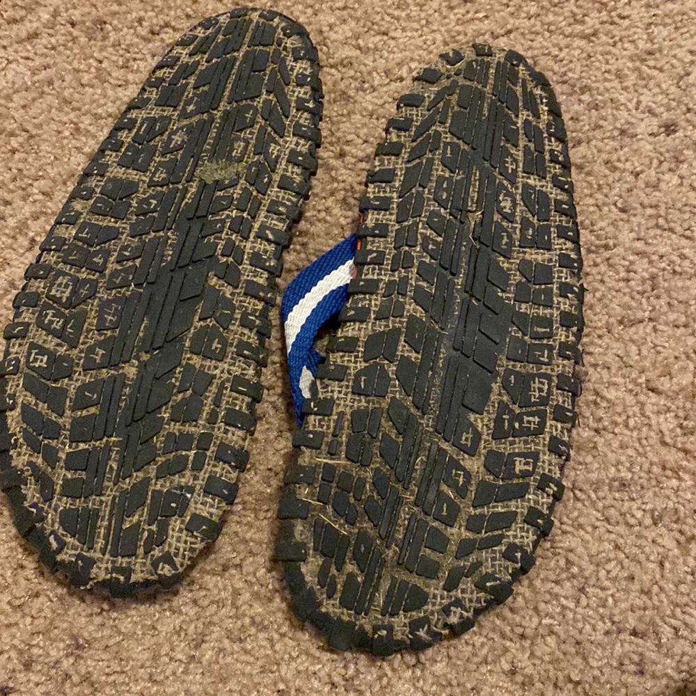 Colorado flops - Picture 3 of 3